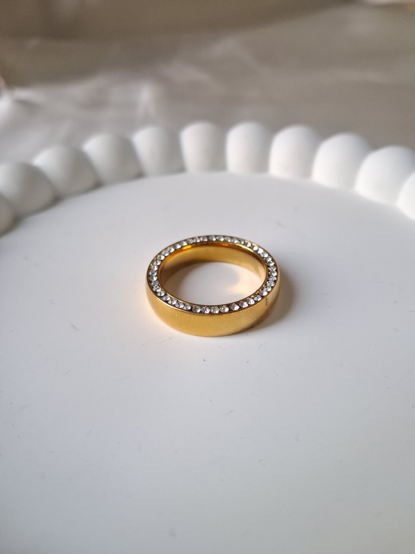 Solid Round with Stone Ring
