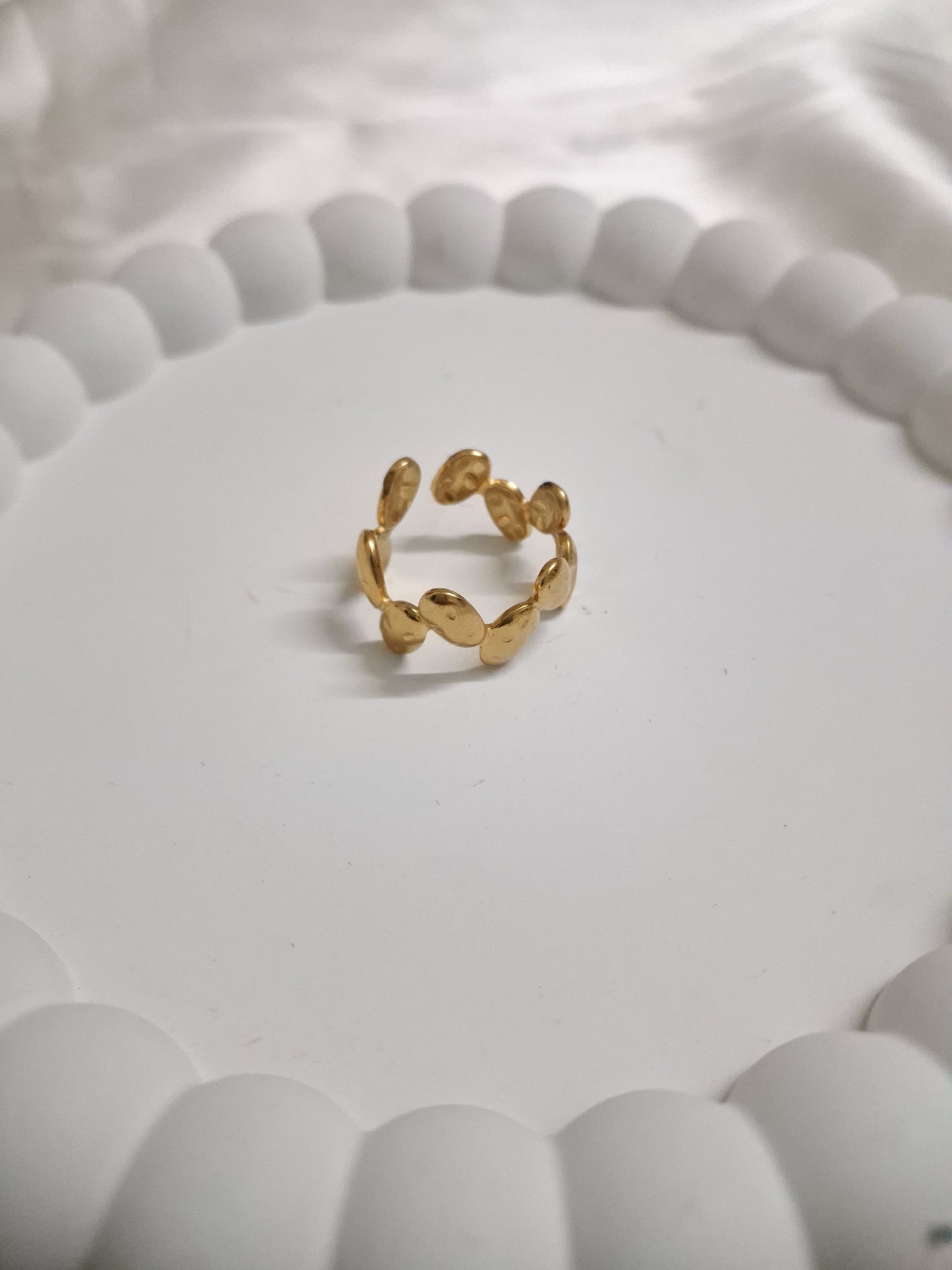 Connected Oval Ring