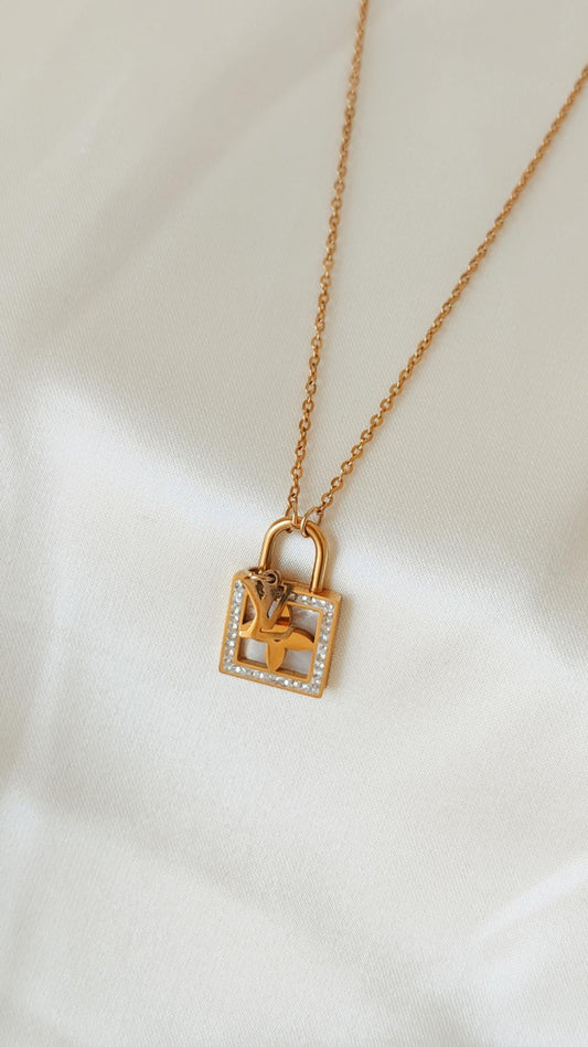 LV Lock Chain