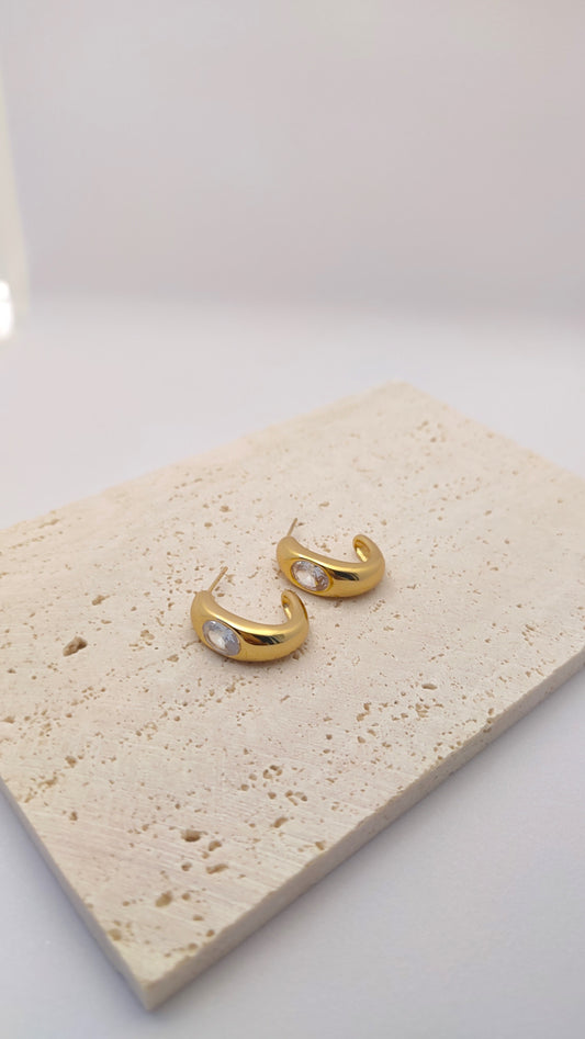 Single Stoned Hoops