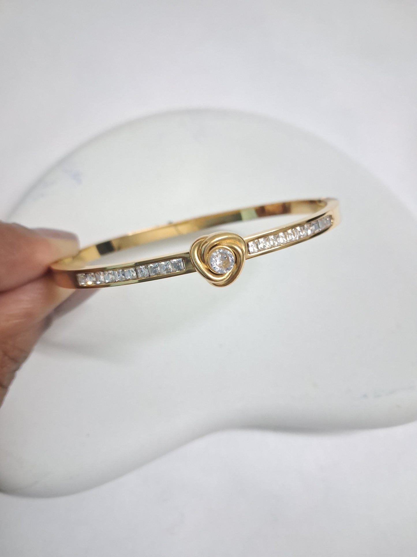 Heart Knot Bracelet