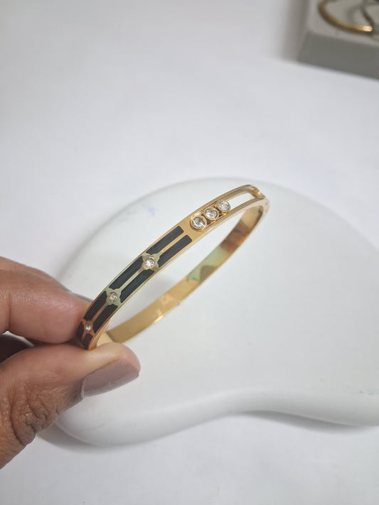 Black Enamel with Moving Stone Bracelet