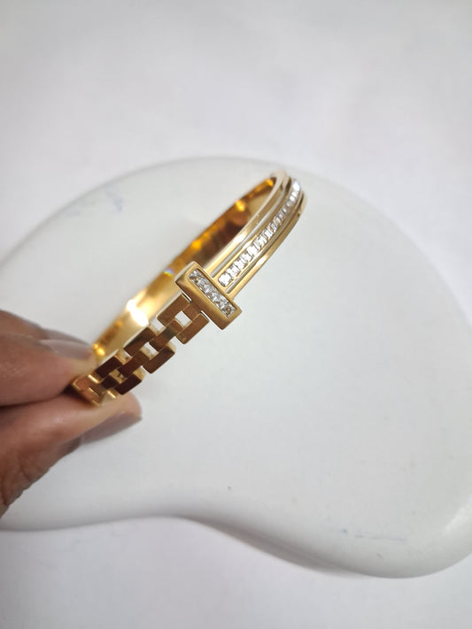 T shape Bracelet with Stones