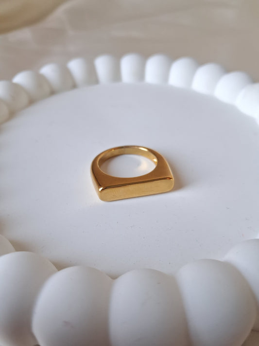 Solid Rectangle Ring