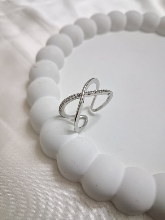 Criss Cross Ring - Silver