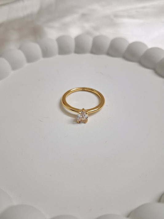 Single Stoned Ring