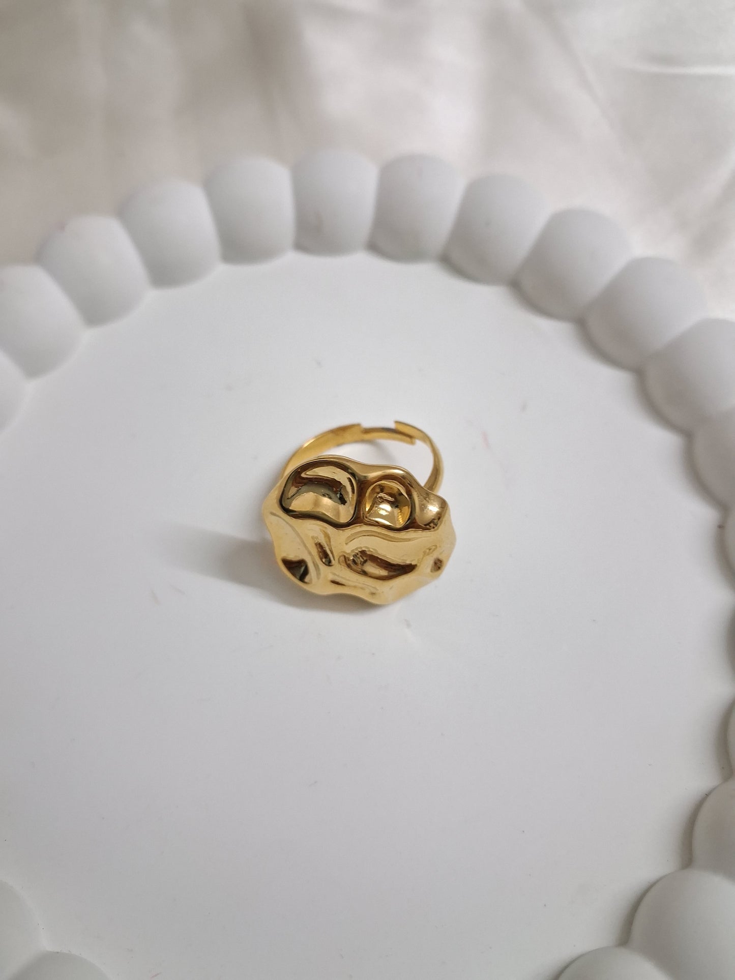 Hammered Round Ring