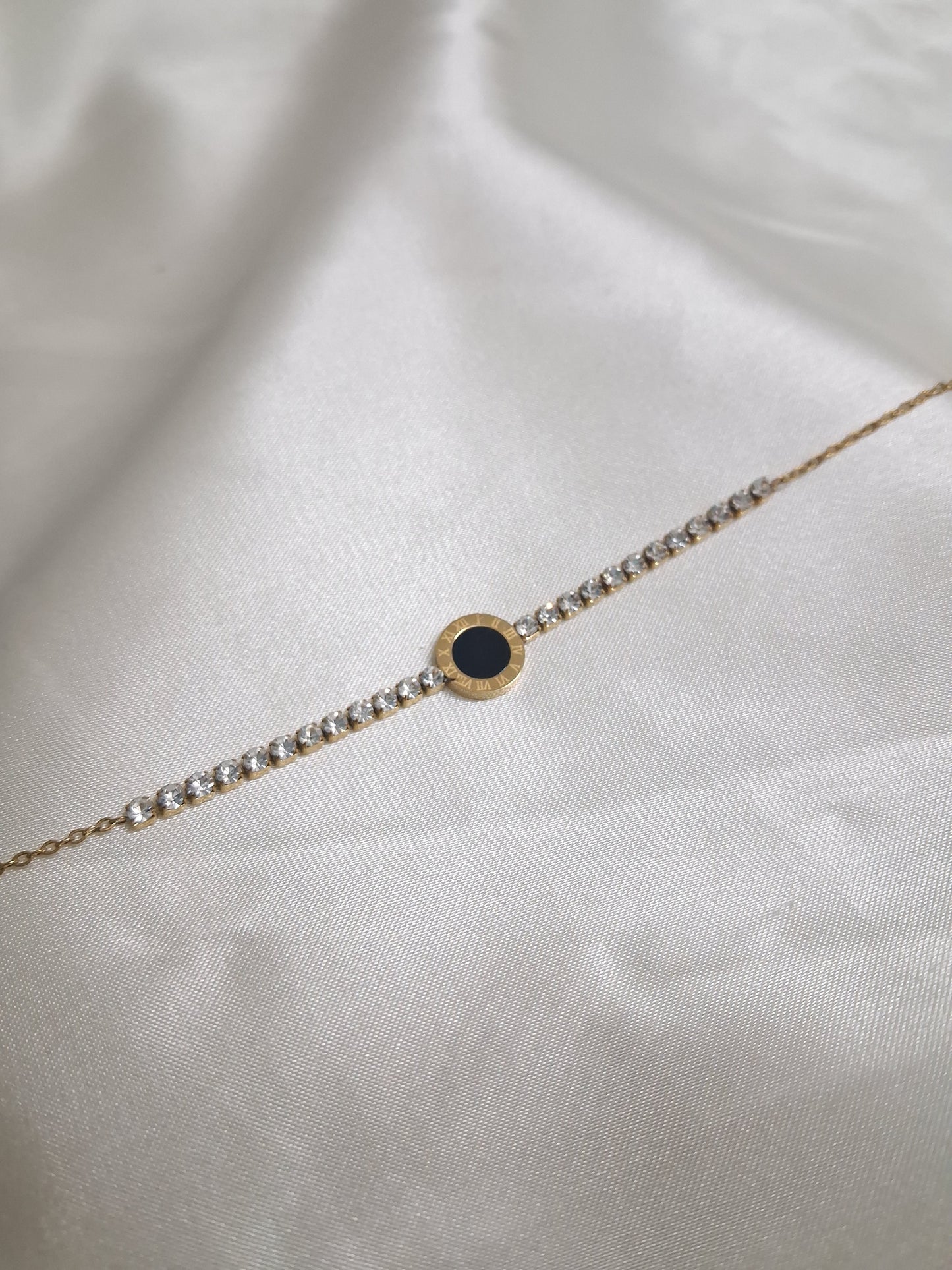 Roman Numbered Chain Bracelet-Black