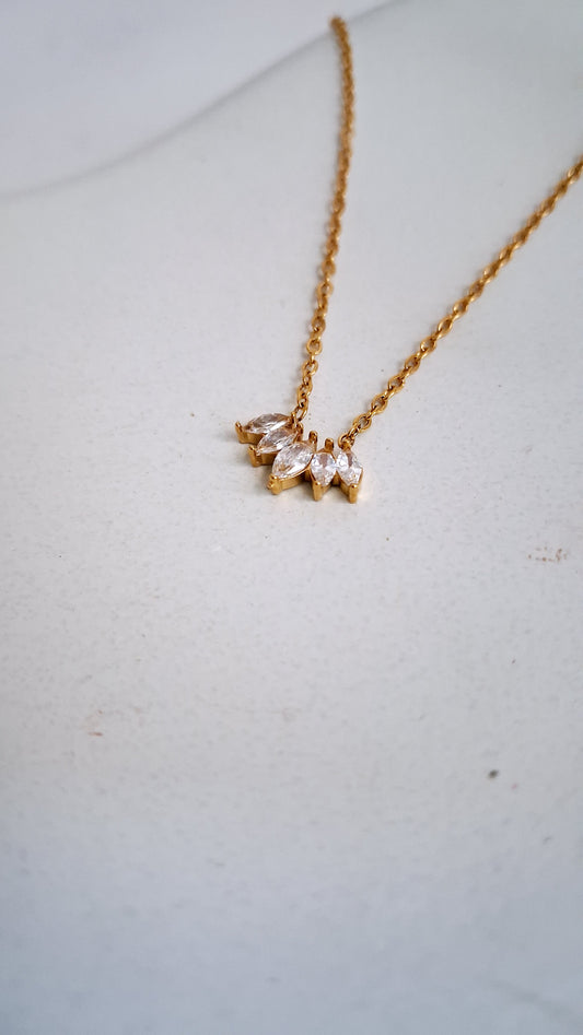Aurelle Chains