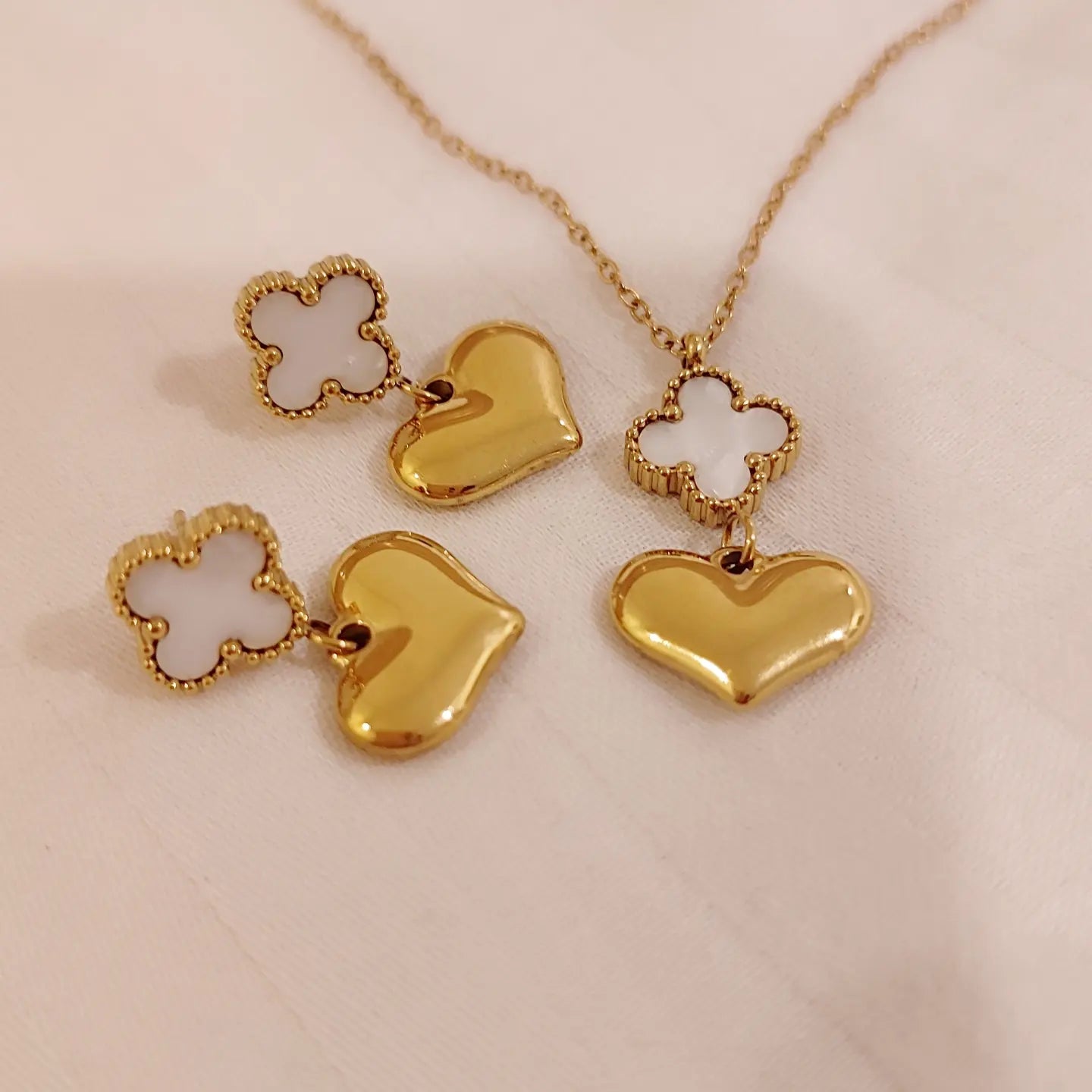 White Clover & Heart Combo