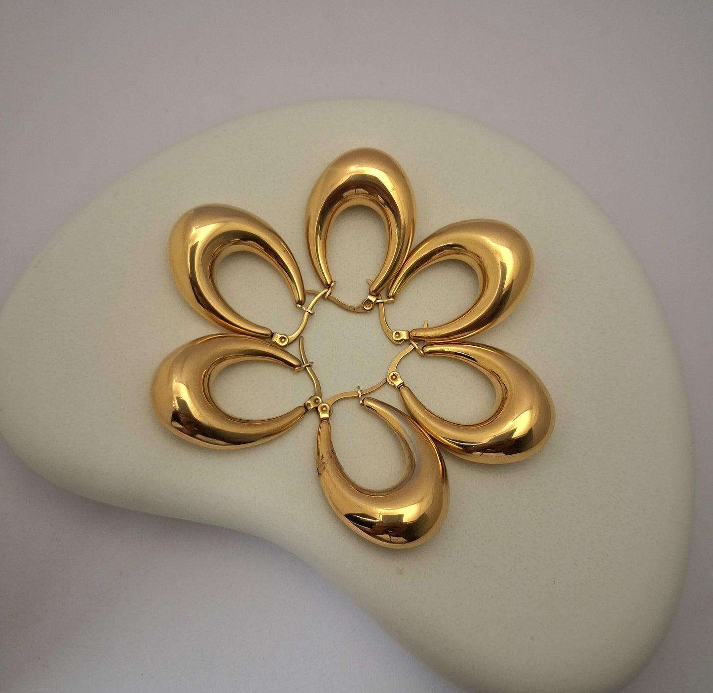 Oval Hoop