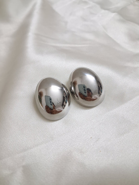 Solid Oval Earring